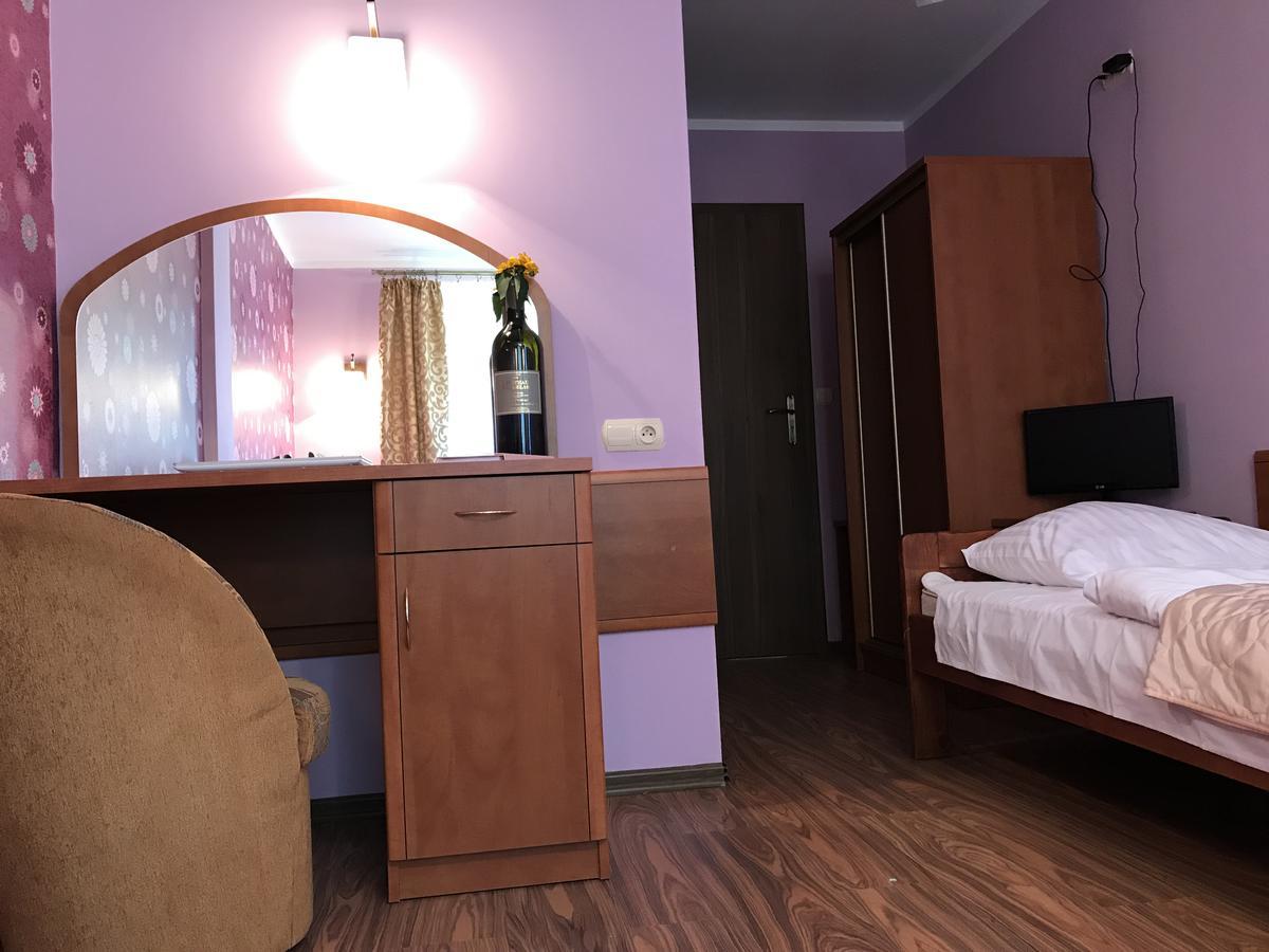 Gosciniec Kukle Bed & Breakfast Екстериор снимка