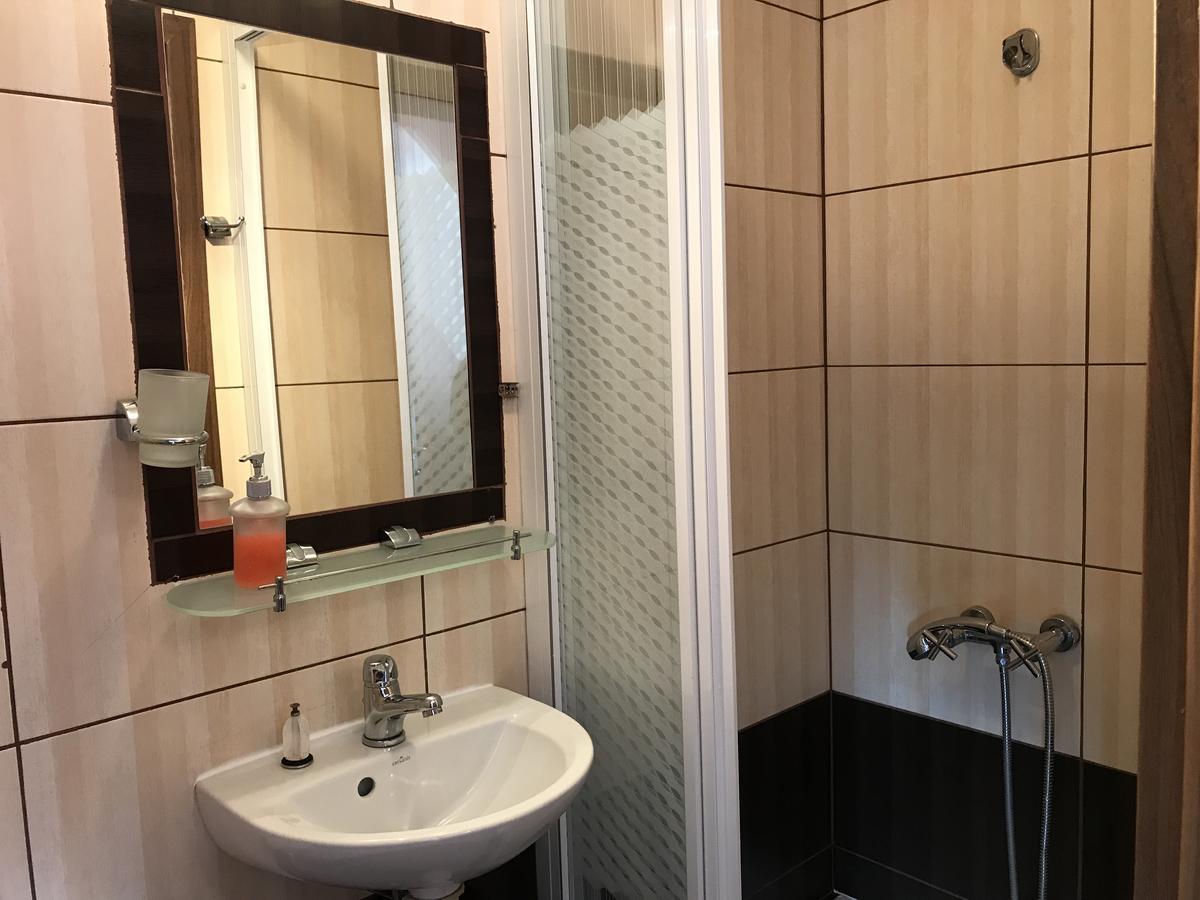 Gosciniec Kukle Bed & Breakfast Екстериор снимка