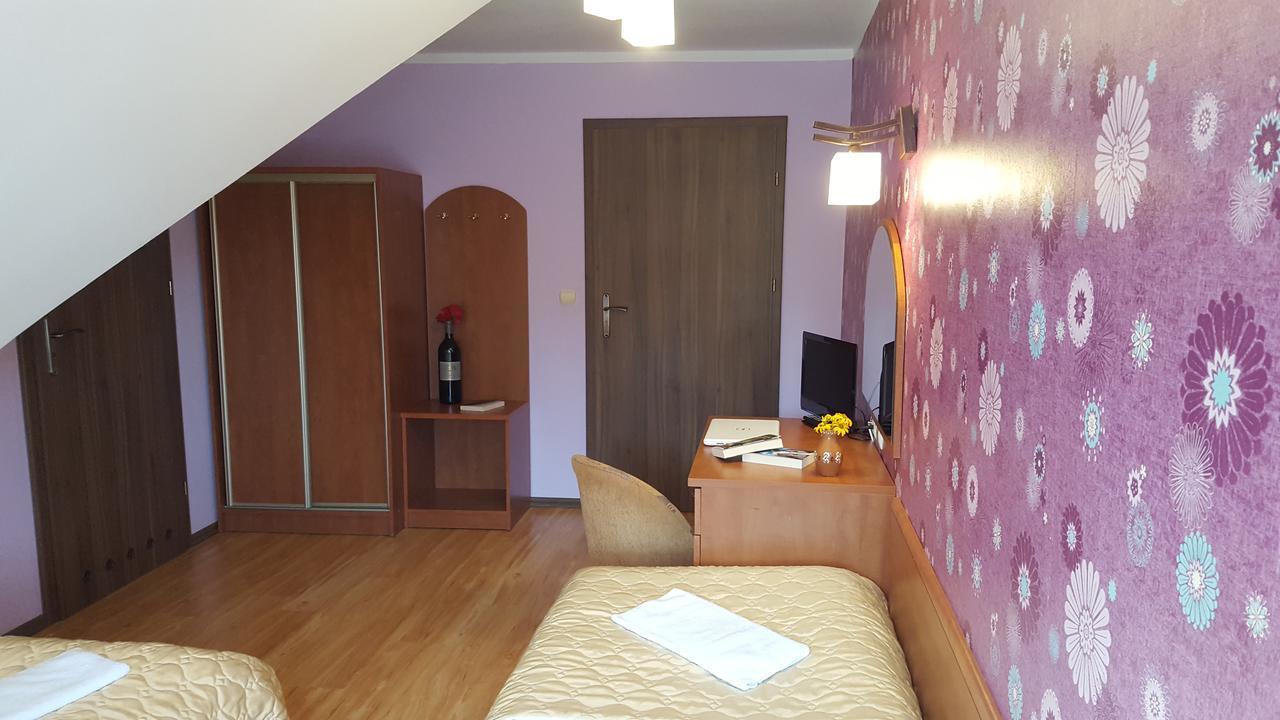 Gosciniec Kukle Bed & Breakfast Екстериор снимка